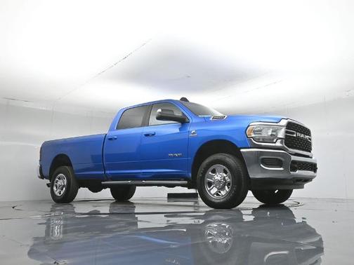 Hydro Blue Pearlcoat 2022 RAM 2500 BIG HORN