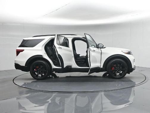 STAR WHITE MET TRI-COAT 2023 Ford Explorer ST