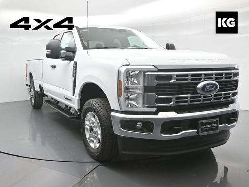 2026 Ford F-350 XLT