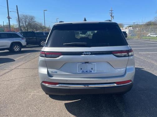 2025 Jeep Grand Cherokee 4xe Base