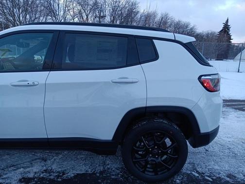 2026 Jeep Compass Latitude