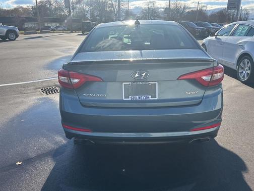 2017 Hyundai SONATA Sport