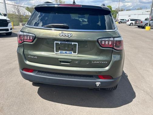Olive Green Pearlcoat 2018 Jeep Compass Limited