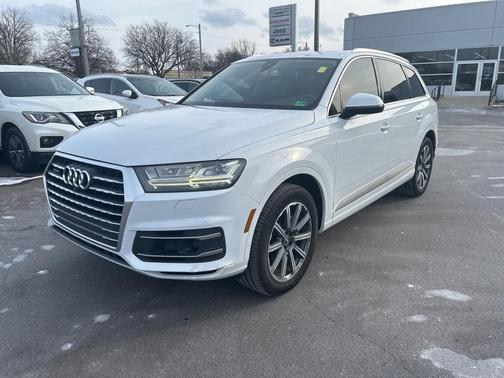 2017 Audi Q7 3.0T Premium Plus