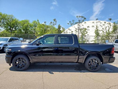 2025 RAM 1500 Laramie