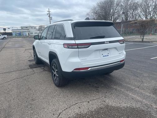 2025 Jeep Grand Cherokee Limited