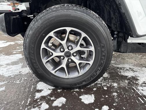 2026 Jeep Gladiator Sport