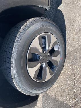2025 Jeep Grand Cherokee 4xe Base