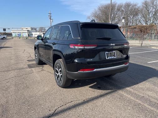 2025 Jeep Grand Cherokee Limited