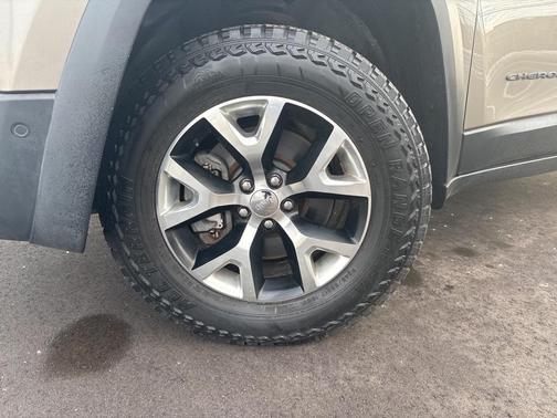 2016 Jeep Cherokee Trailhawk