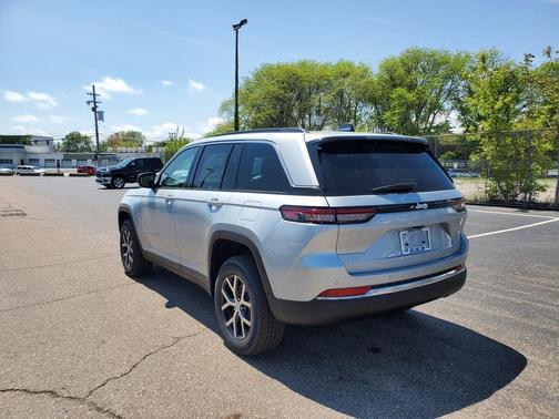2025 Jeep Grand Cherokee Limited
