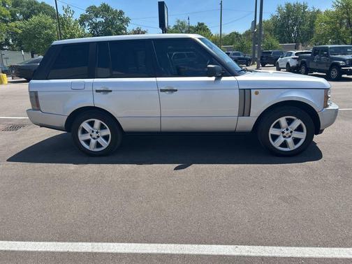 Silver 2004 Land Rover Range Rover HSE