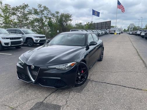 2023 Alfa Romeo Giulia Veloce