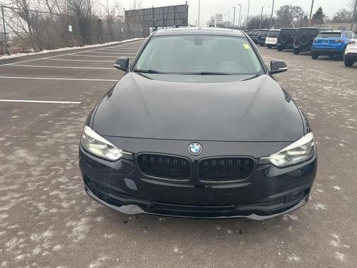 2017 BMW 320 i xDrive