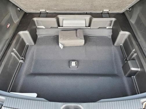 2026 Jeep Cherokee LAREDO/LIMITED