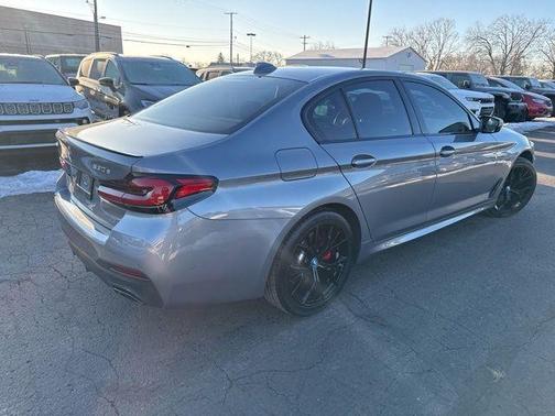 Skyscraper Gray Metallic 2023 BMW 530e 530e xDrive