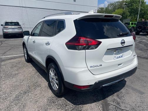 2019 Nissan Rogue SV