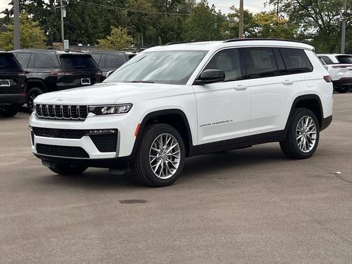 Bright White Clearcoat 2027 Jeep Grand Cherokee L Limited