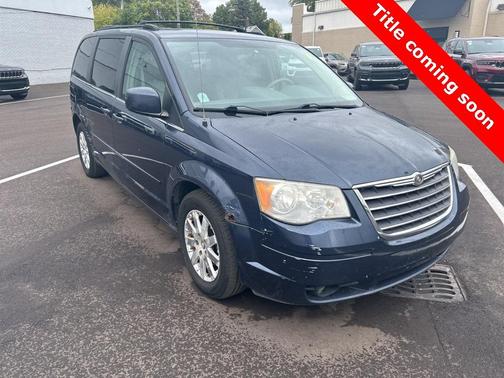 2008 Chrysler Town & Country Touring