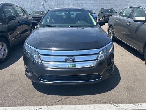 Blue 2010 Ford Fusion SE