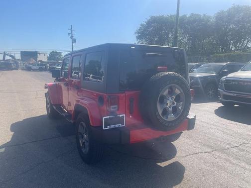 2017 Jeep Wrangler Unlimited Sahara