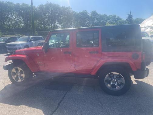 2017 Jeep Wrangler Unlimited Sahara