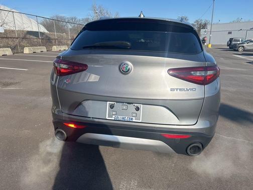 2018 Alfa Romeo Stelvio Ti