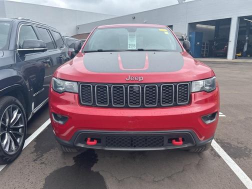 2019 Jeep Grand Cherokee Trailhawk