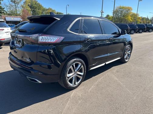 2017 Ford Edge Sport