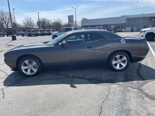 2023 Dodge Challenger SXT