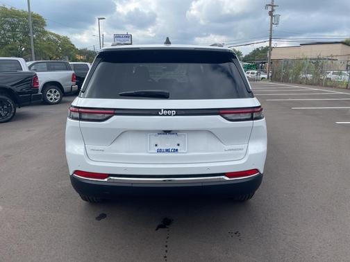 2025 Jeep Grand Cherokee Laredo X