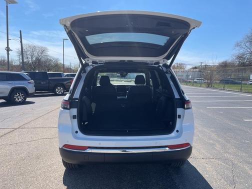 2025 Jeep Grand Cherokee 4xe Base