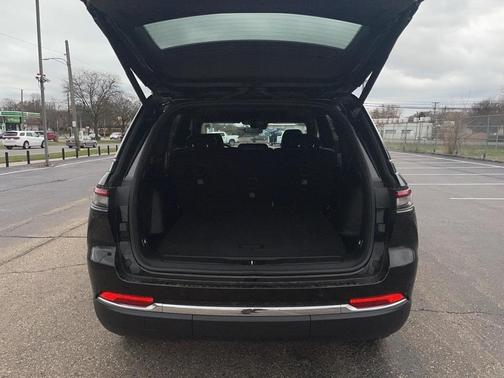 2025 Jeep Grand Cherokee 4xe Base