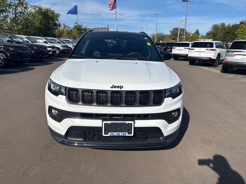 2023 Jeep Compass Altitude