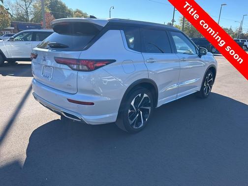 2023 Mitsubishi Outlander SEL