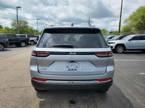 2025 Jeep Grand Cherokee 4xe Base