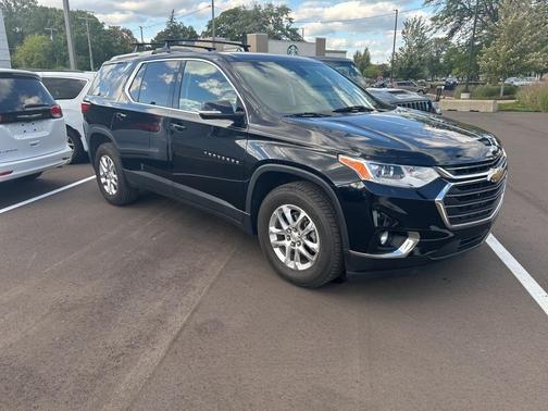 2018 Chevrolet Traverse LT Cloth