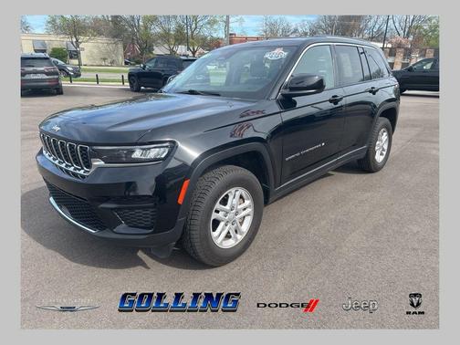 Diamond Black 2023 Jeep Grand Cherokee Laredo