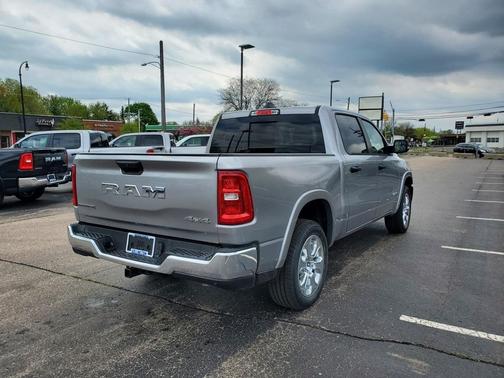 2025 RAM 1500 Big Horn/Lone Star