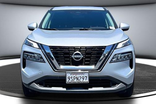 Brilliant Silver Metallic 2023 Nissan Rogue SV