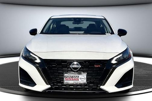 White 2023 Nissan Altima 2.5 SR
