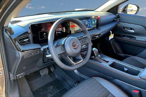 Canyon 2027 Nissan Kicks SV