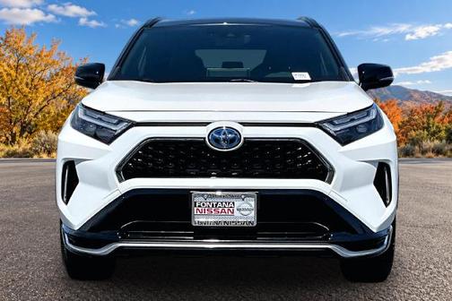 Blizzard Pearl / Midnight Black Metallic 2022 Toyota RAV4 Prime XSE