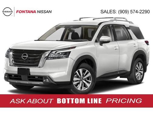 2023 Nissan Pathfinder SL