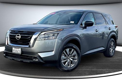 Gun Metallic 2023 Nissan Pathfinder S