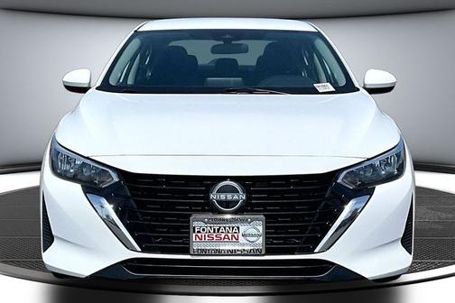 Cloud White 2024 Nissan Sentra SV