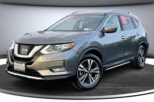 2017 Nissan Rogue SL