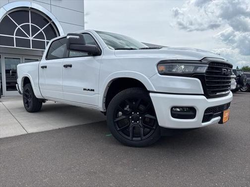 2025 RAM 1500 Laramie Crew Cab 4x4 57' Box