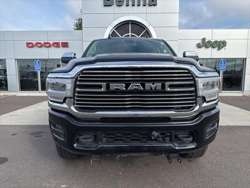 2022 RAM 2500 Laramie Crew Cab 4x4 64' Box