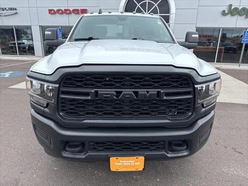 2024 RAM 2500 Tradesman Crew Cab 4x4 8 Box